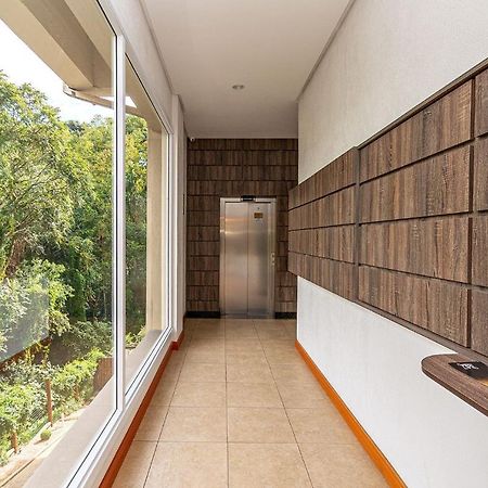 Rosa Edificio Parque Da Vinicola Apartment Gramado Luaran gambar